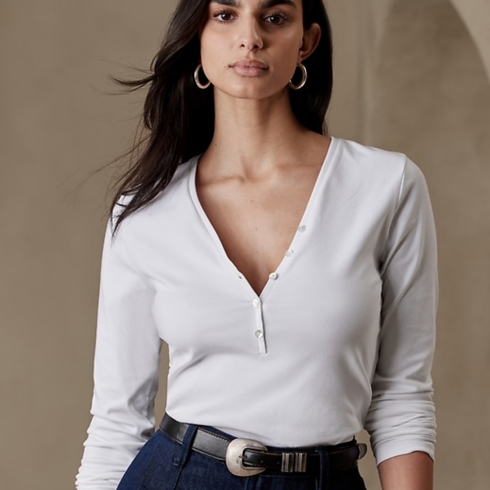 Banana Republic Refined Stretchy Henley T-Shirt V-Neck Sz L